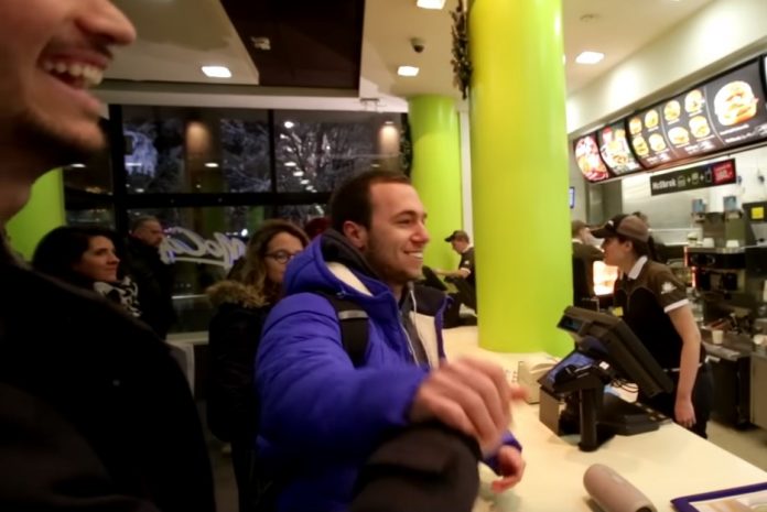 Najbolji Ortaci repovali porudžbinu u McDonaldsu; Foto screenshot youtube.com